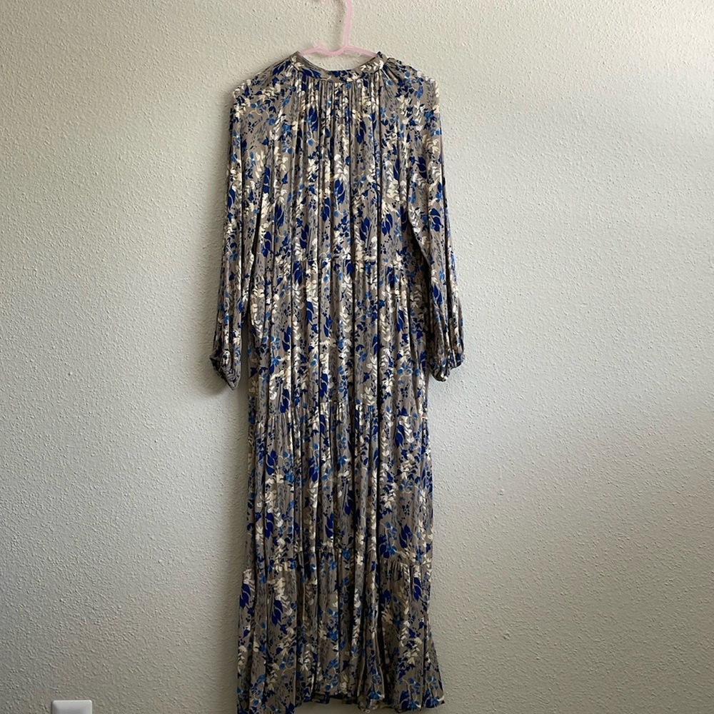 Dress w/ Pockets